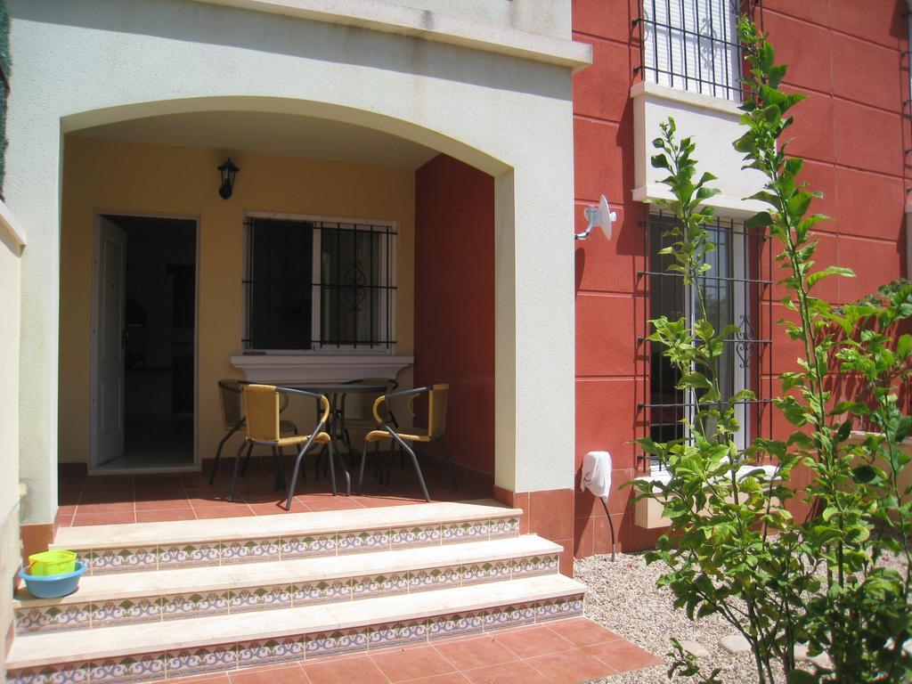 Bungalow Altos De La Bahia Torrevieja Phòng bức ảnh